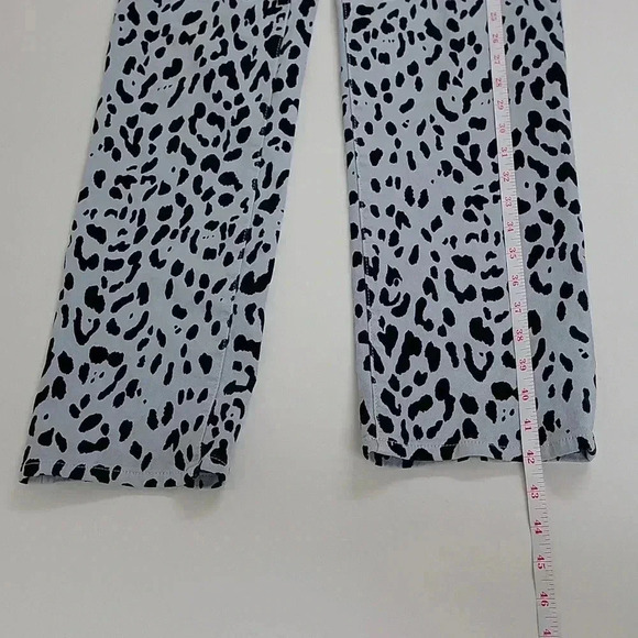 Good American Good Icon High-Rise Straight-Leg Jeans - Picture 5 of 16